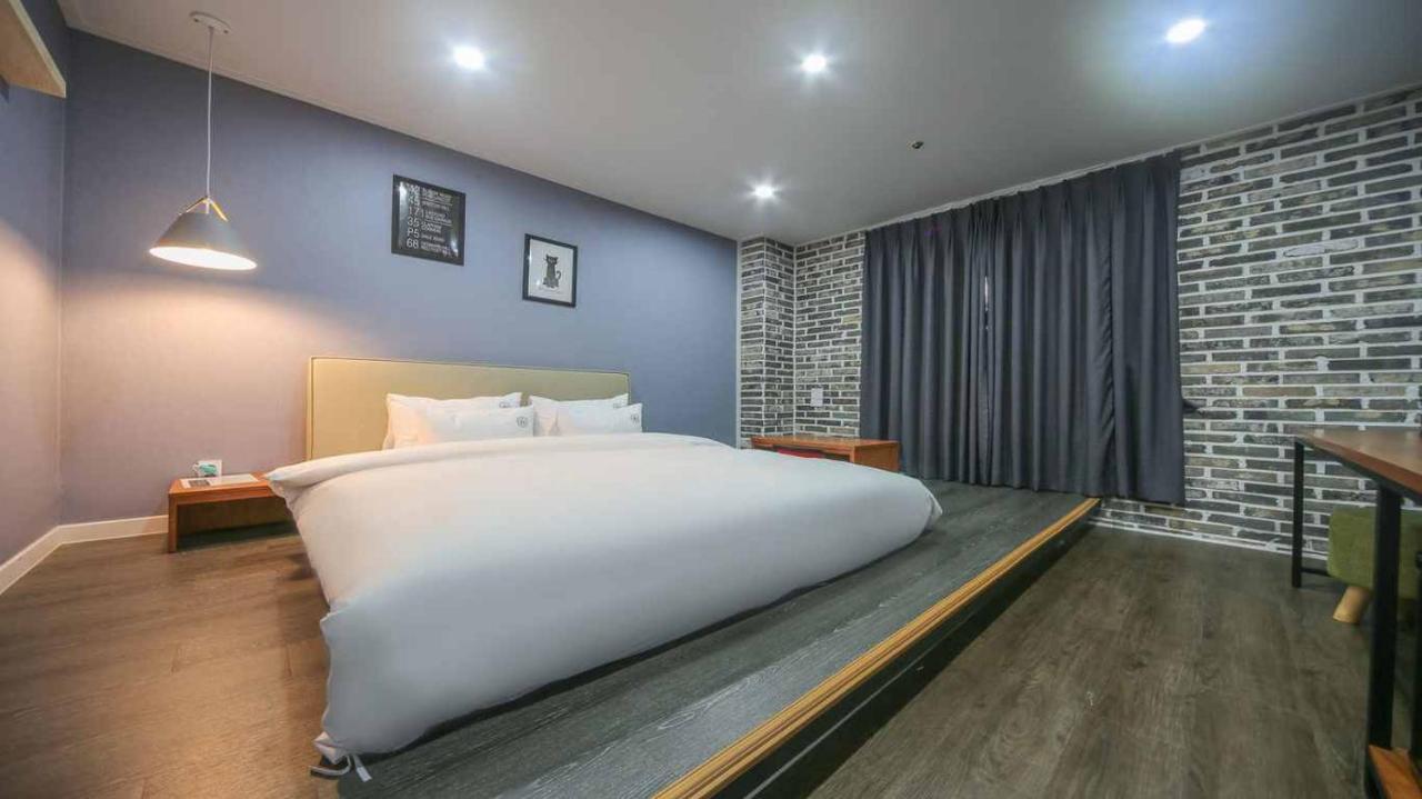 The Way Hotel チャングウォン エクステリア 写真